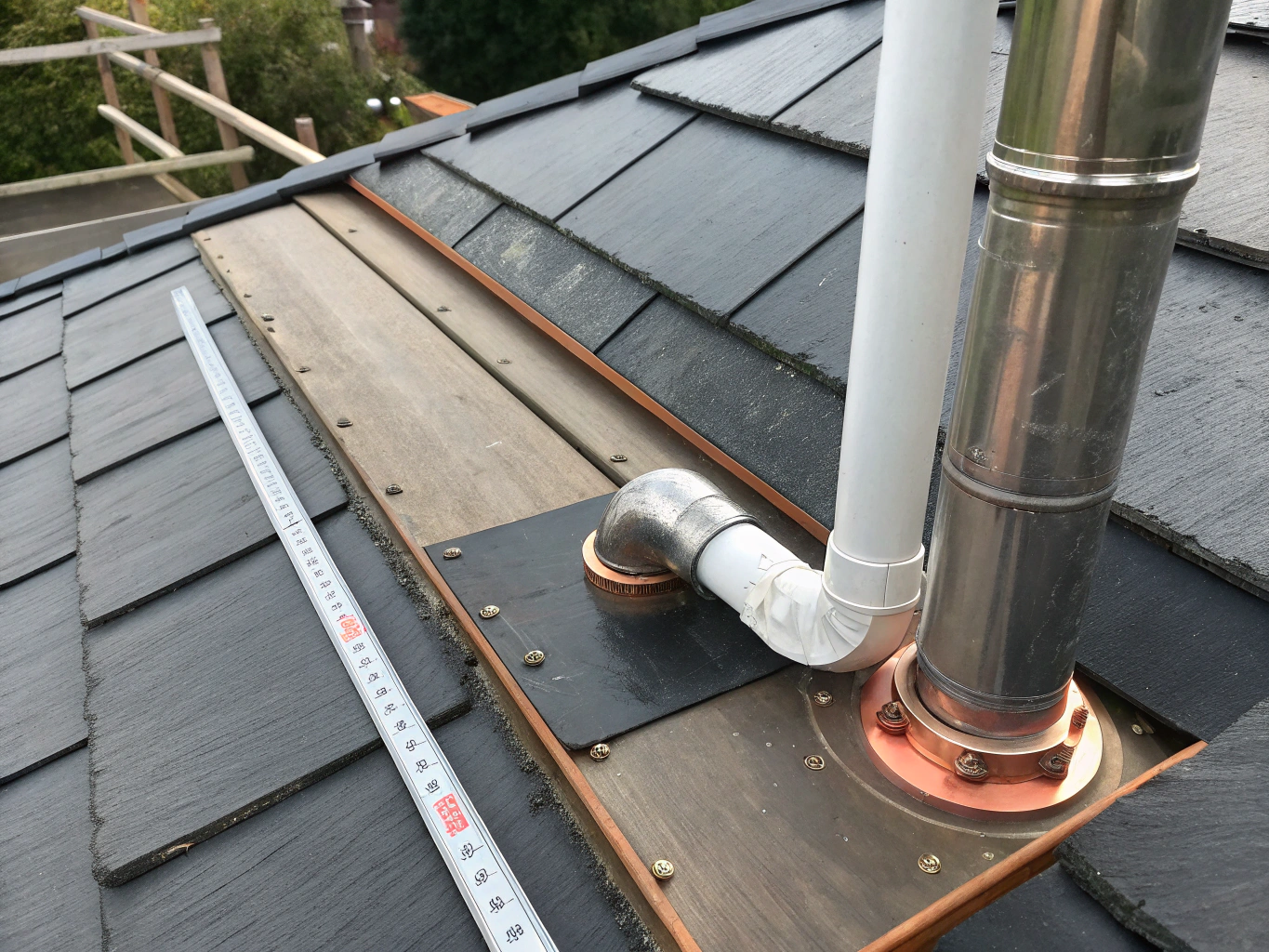 Under deck ceiling drainage and weatherproofing assembly